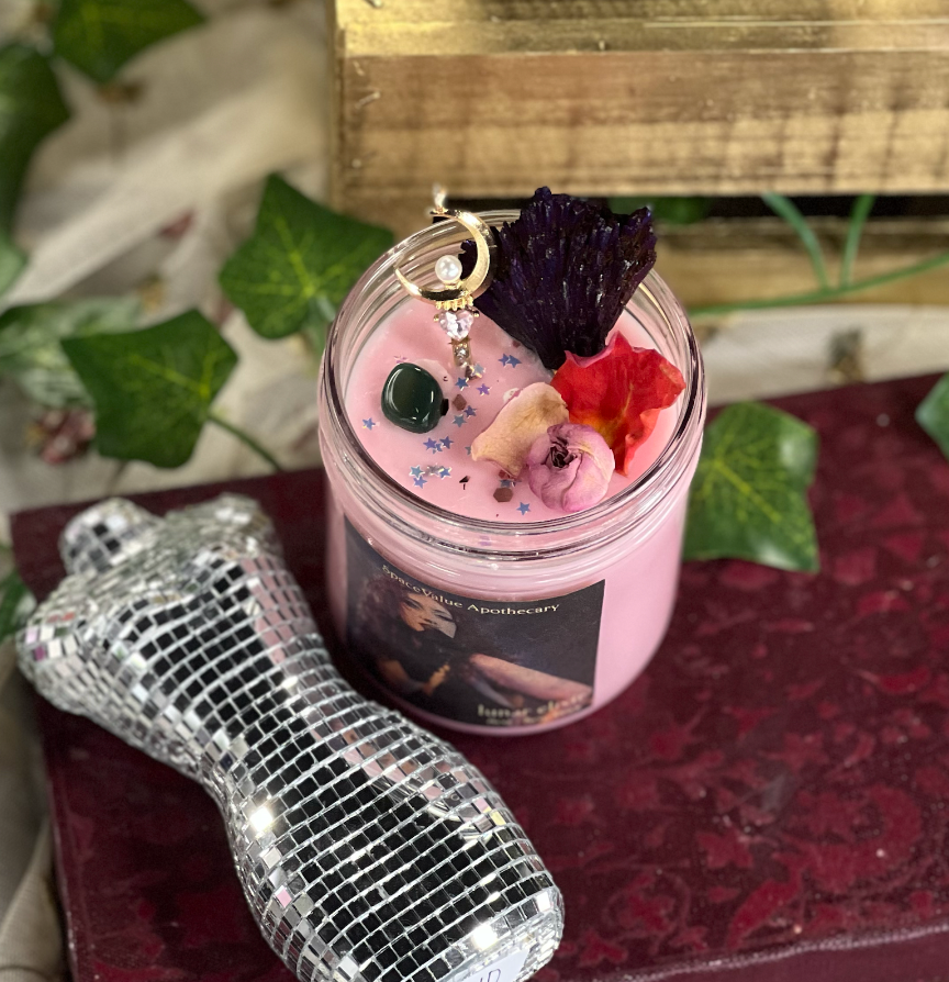 Femininomenon Candle