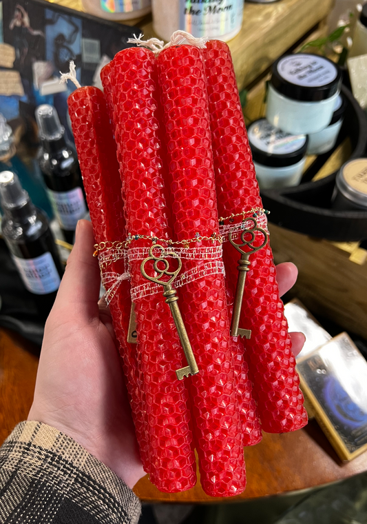 Rolled Beeswax Candles