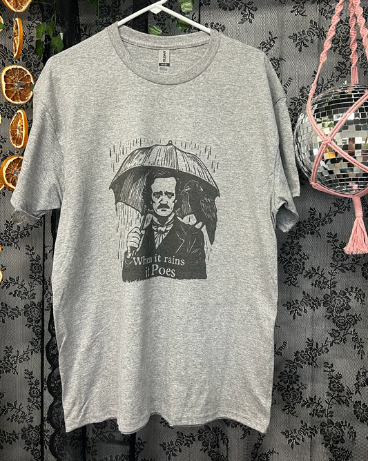 It Poes T-Shirt