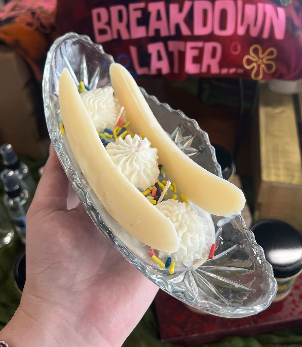 Waiter!! Banan Split Candle
