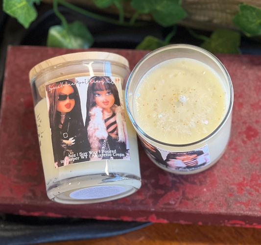 Roxxi & Phoebe Candle